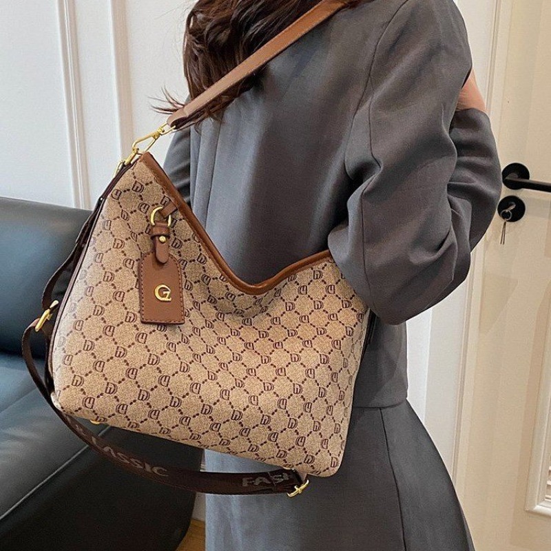 Classic Designer Paris Diaper  - Luxury Bags Paris reseña y precio