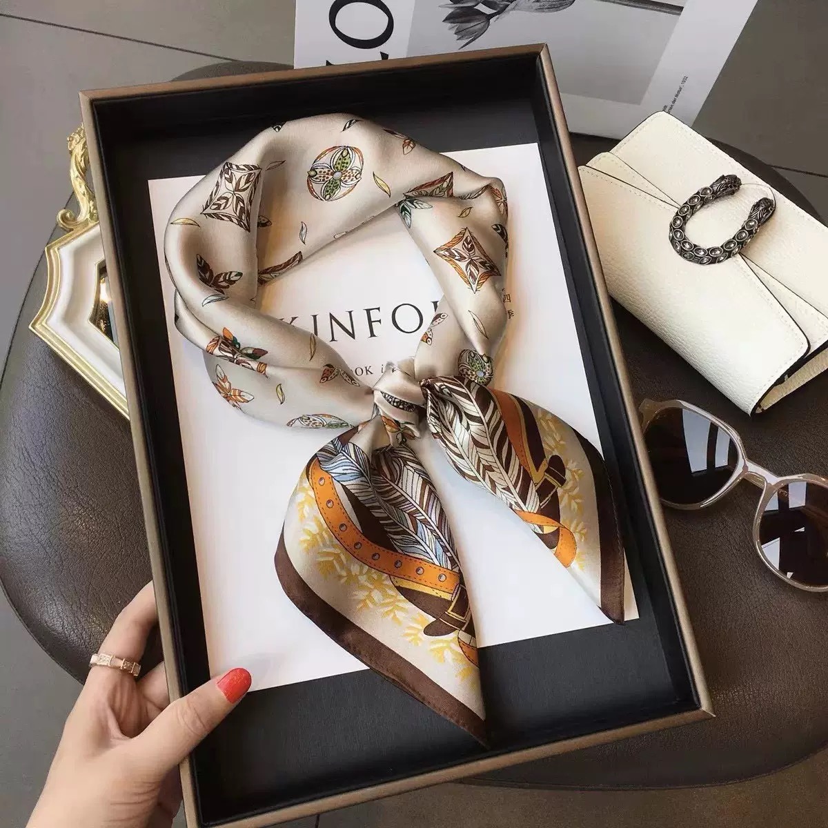 Luxury Design Skinny Silk Squa - Luxury Bags Expensive reseña y precio